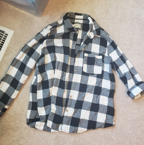 Plaid flannel boyfriend button up - Picture 1 of 3